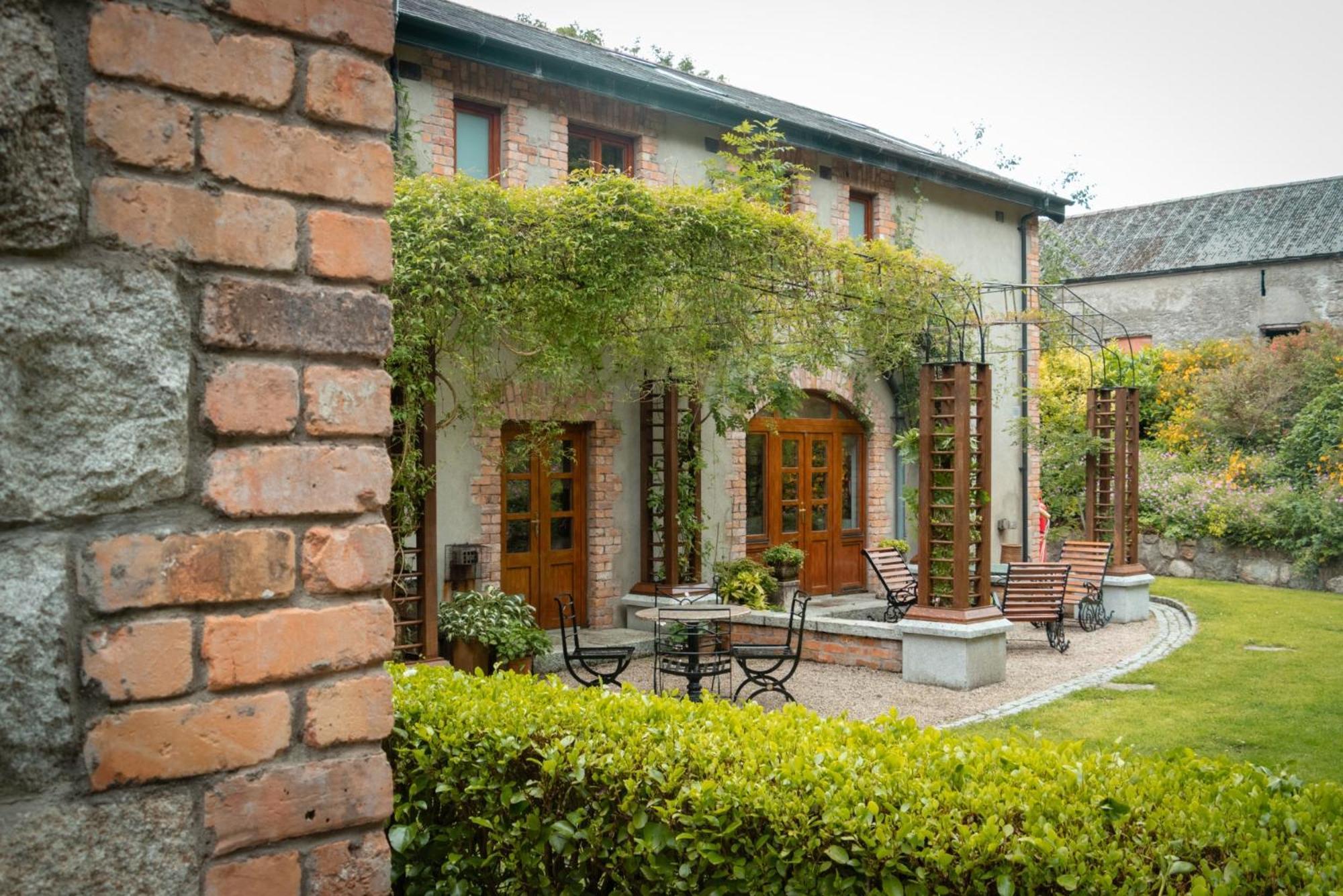 فيلا Croneybyrne Courtyard Clara المظهر الخارجي الصورة