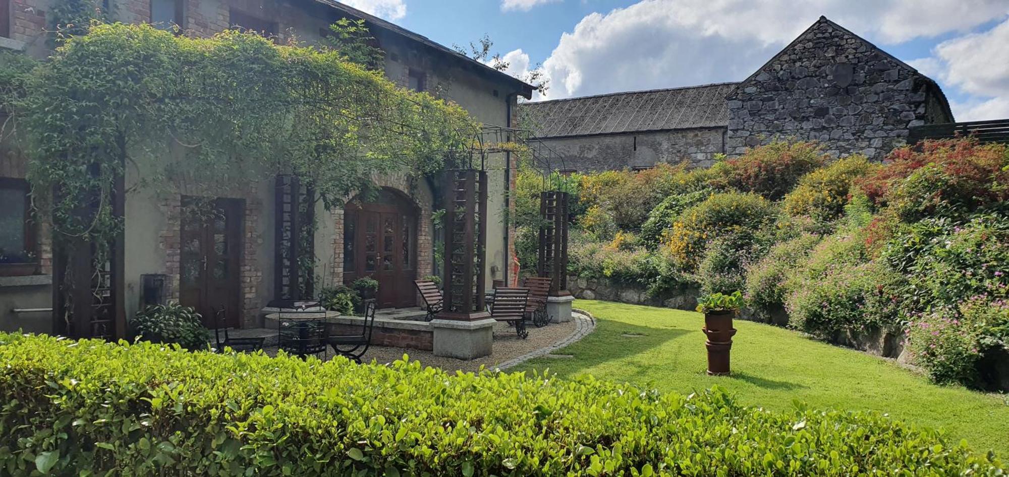 فيلا Croneybyrne Courtyard Clara المظهر الخارجي الصورة