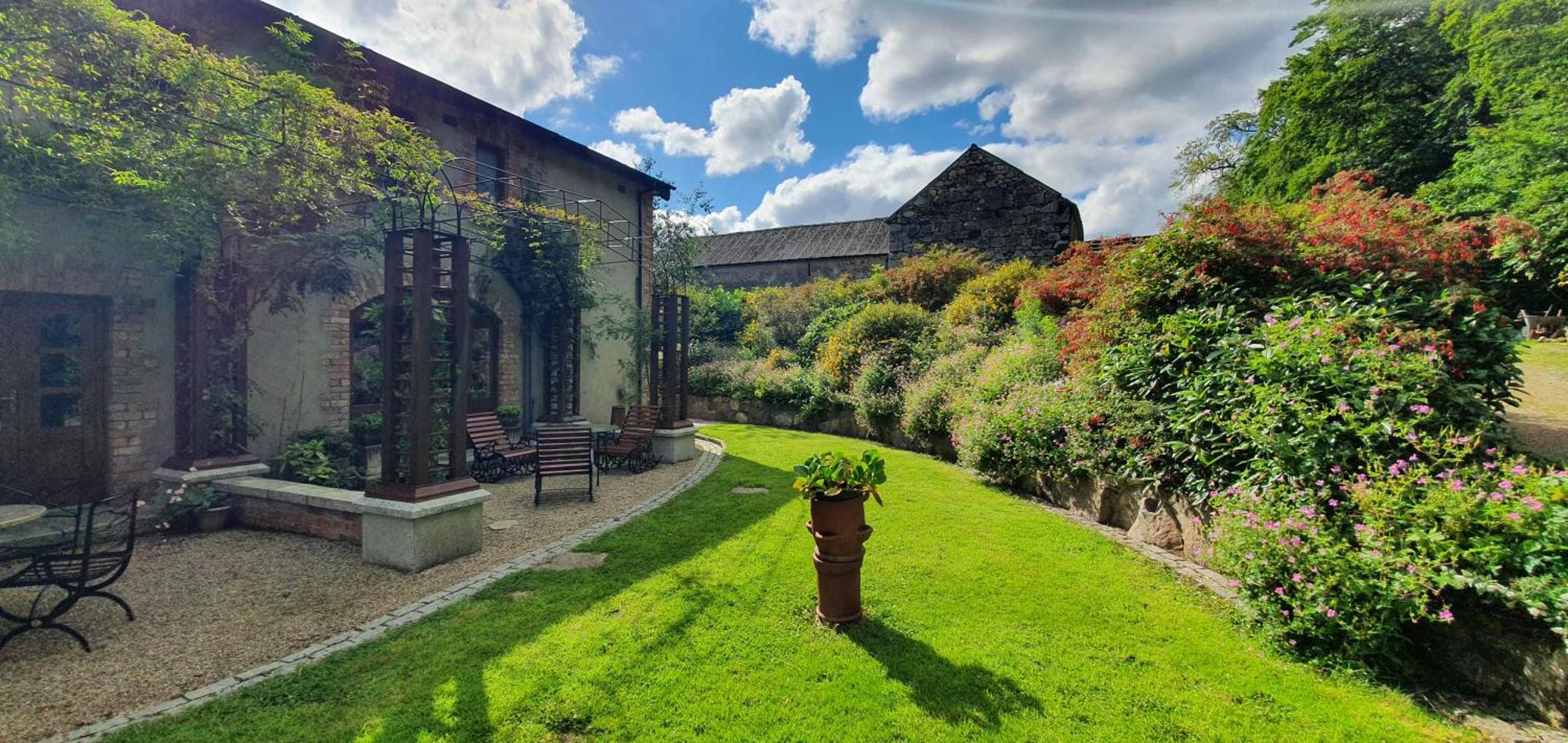 فيلا Croneybyrne Courtyard Clara المظهر الخارجي الصورة